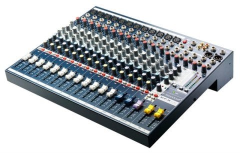 Soundcraft EFX12 12 Kanal Efektli Deck Mikser